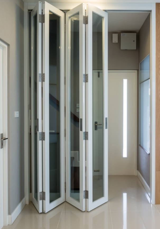 bifold door East Finchley, N2