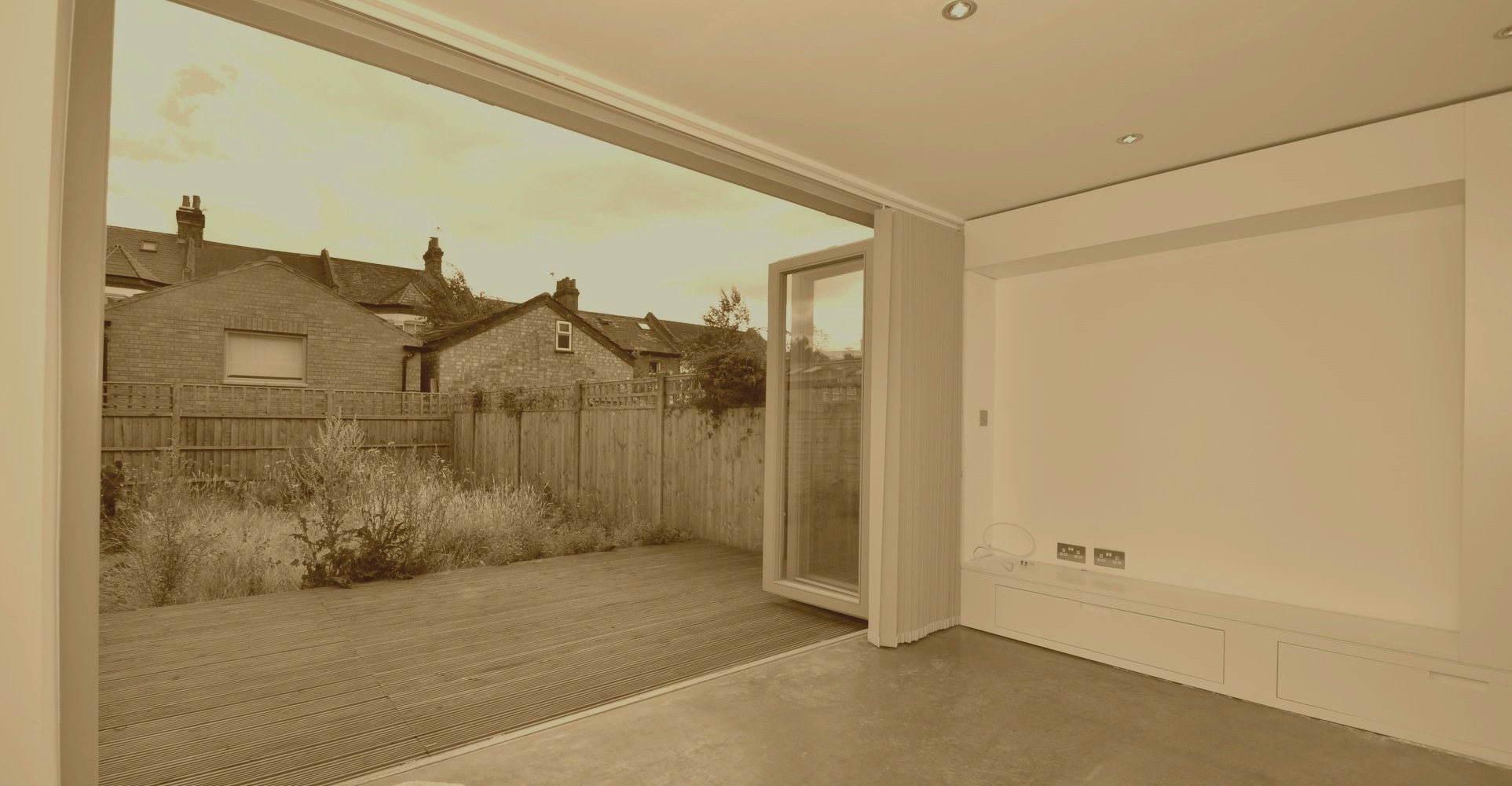 Slider, Glaziers in East Finchley, N2